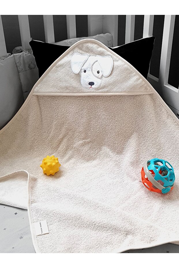 100% Cotton Beige Dog Pattern Embroidered Baby Towel Swaddle 75x75 cm