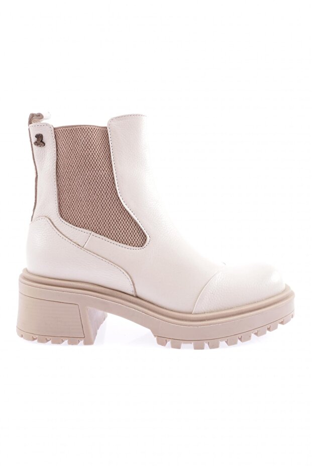 2153902k Kadın Bot - 1