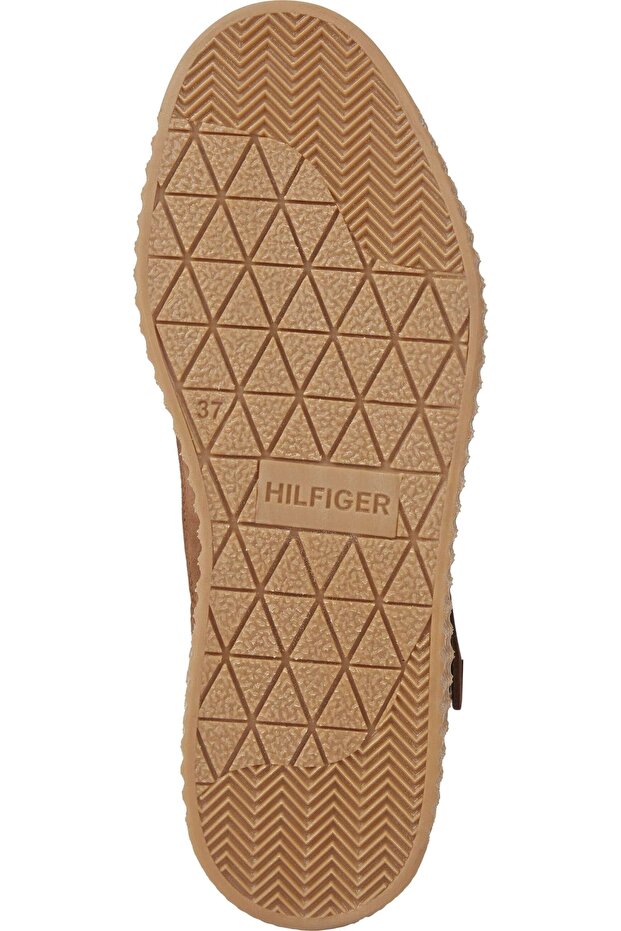 Warmlıned Lace Up Boot - 4