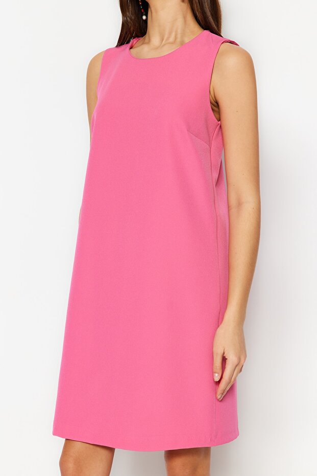 Pembe Düz Kesim Kolsuz Bisiklet Yaka Mini Dokuma Elbise TWOSS19FG0063 - 4