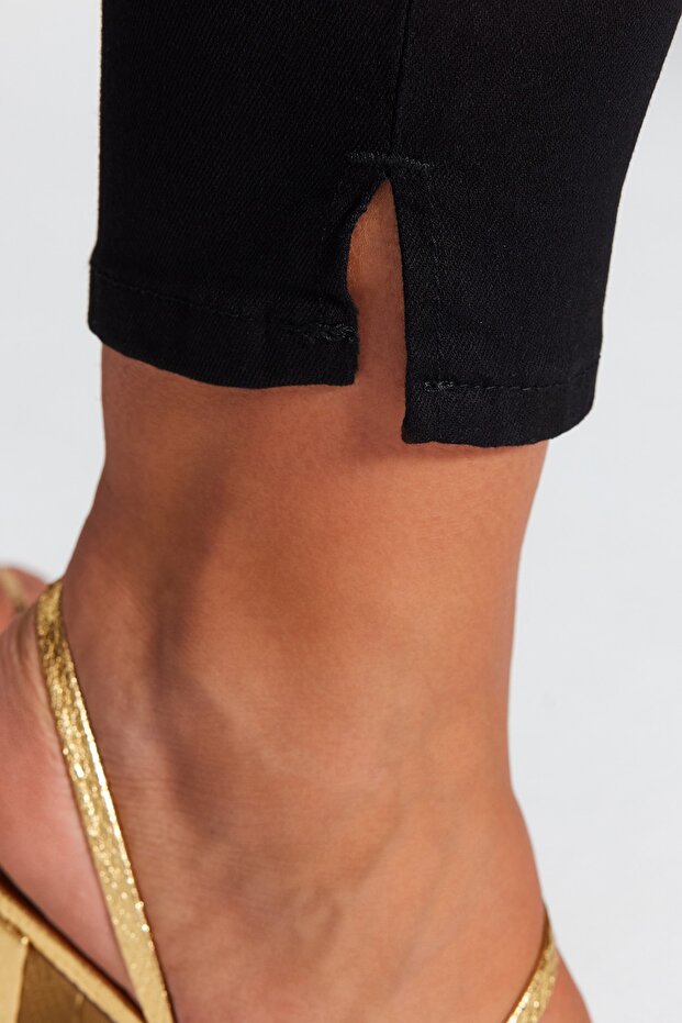 Solmayan Siyah Yüksek Bel Esnek Büyük Beden Skinny Jeans TBBSS23AR00015 - 7