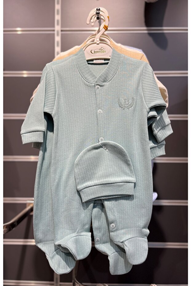 بذلة مطرزة بفرع الزيتون - 1