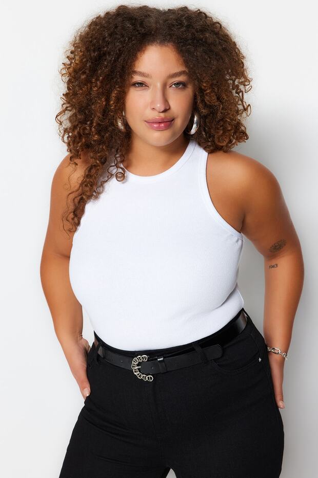 Beyaz Halter Yaka Pamuklu Fitted/Vücuda Oturan Basic Örme Atlet TBBSS23CV00001 - 1