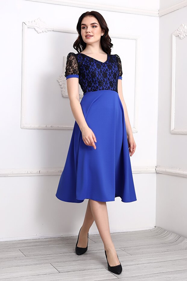 Üstü Dantelli Kısa Kol Midi Elbise - 1