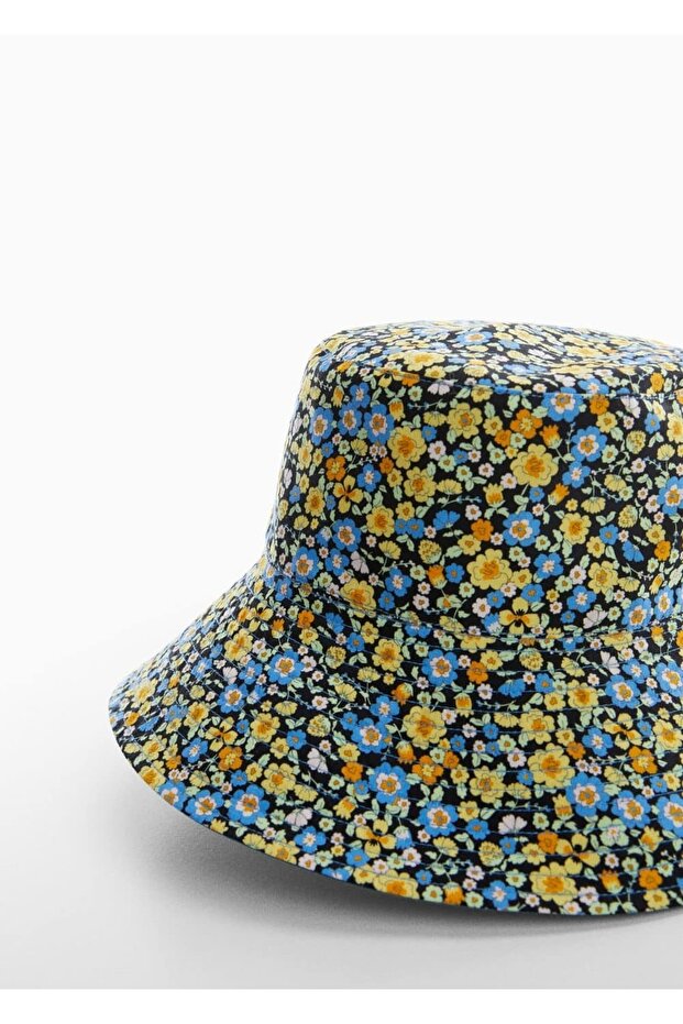 Tokalı Desenli Şapka - 1