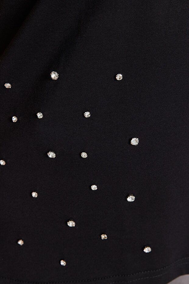 Fekete kő részletes 100% pamut nyakú póló - TBBSS23BF00041 - 4