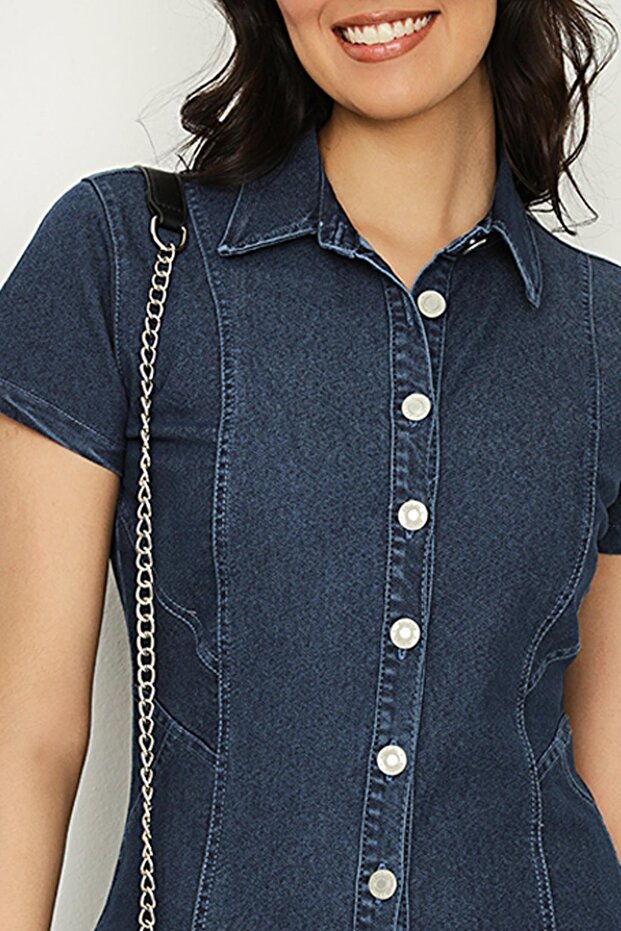 Kadın Mavi Önden Düğmeli Denim Elbise - 4