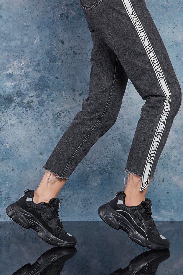 Schwarzer schwarzer Damen-Sneaker - 2