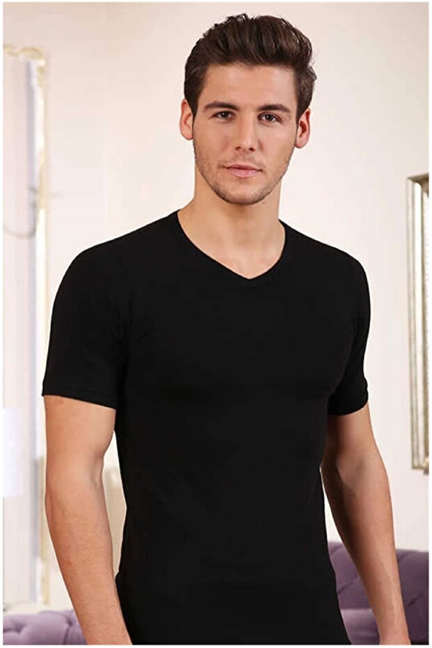 قميص داخلي رجالي أسود برقبة على شكل حرف V - 1