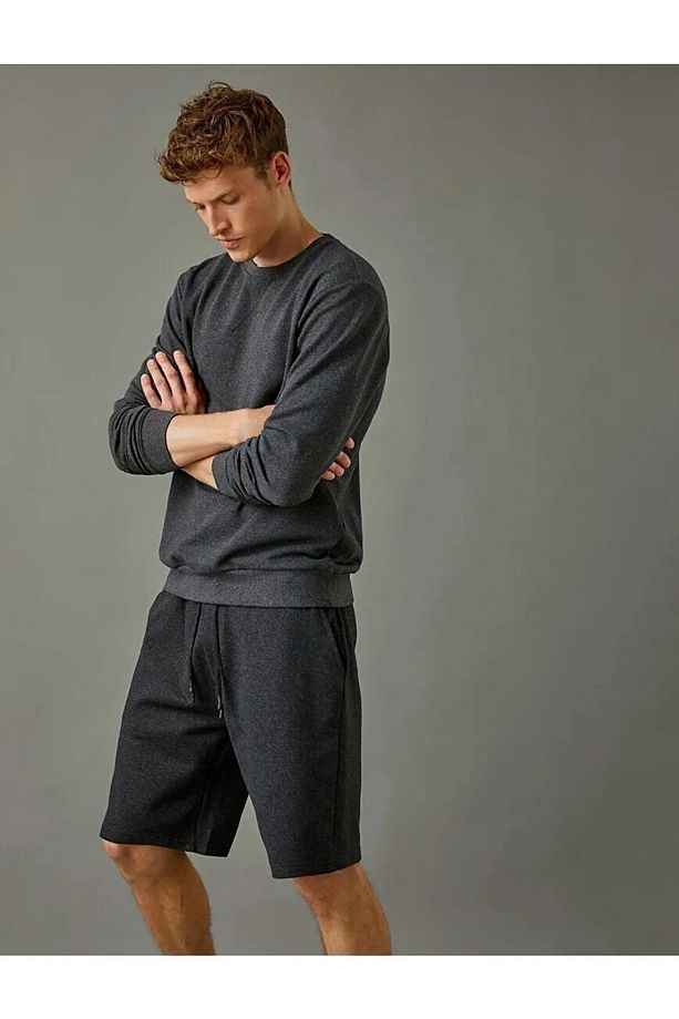 Beli Bağcıklı Antrasit Oversize Bermuda Şort - 1