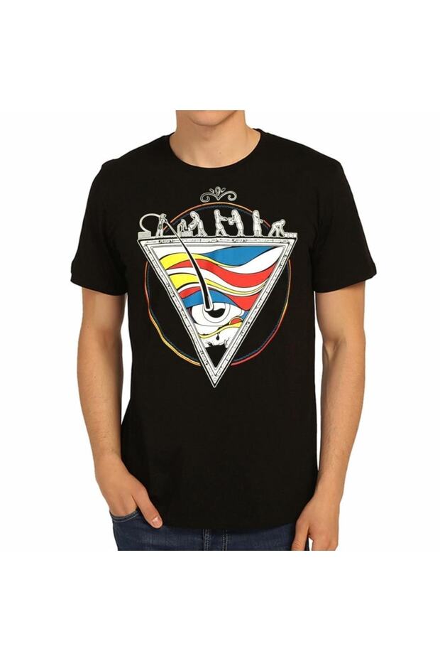 - Pyramid Black Men's T-Shirt T-Shirt