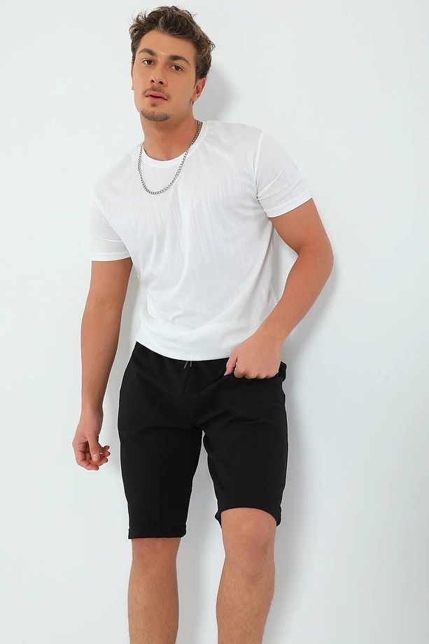 Siyah Beli Bağcıklı Oversize Bermuda Şort - 2