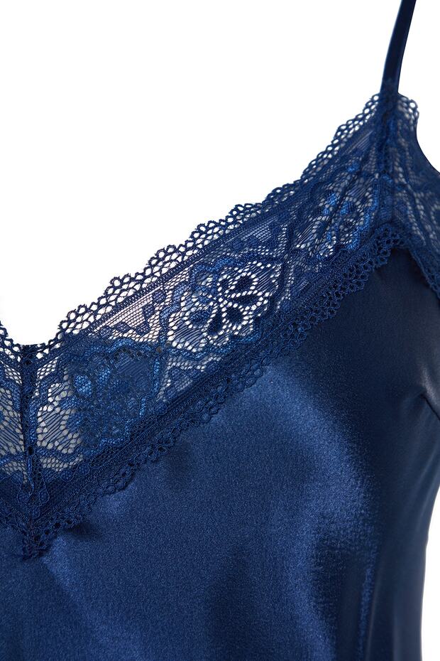 Indigo Dantelli ve Yırtmaçlı İp Askılı Saten Dokuma Gecelik THMSS23GC00021 - 10