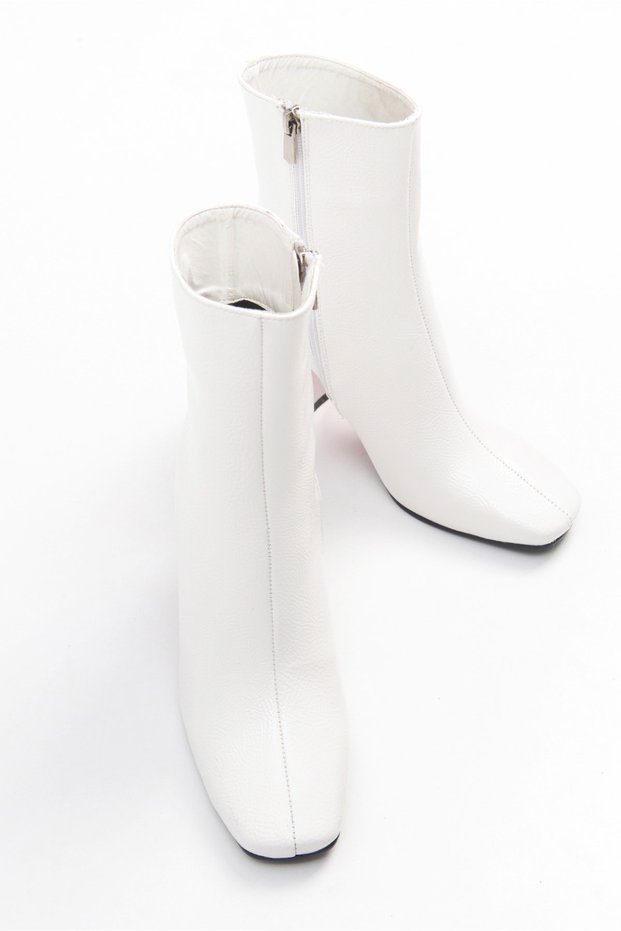 Tilla White Patent Leather Women's Boots