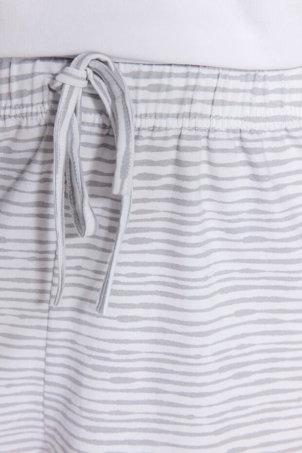 Beyaz Pamuklu Çizgili Slogan Baskılı Şortlu Örme Pijama Takımı THMSS23PT00228 - 6