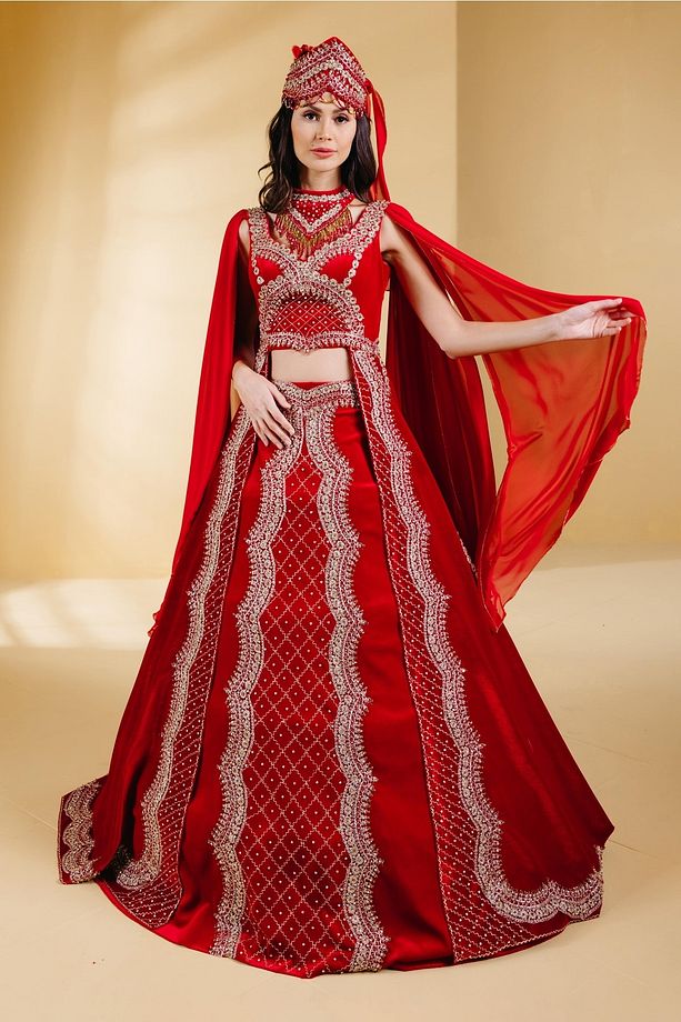 Kırmızı Kaftan - 1