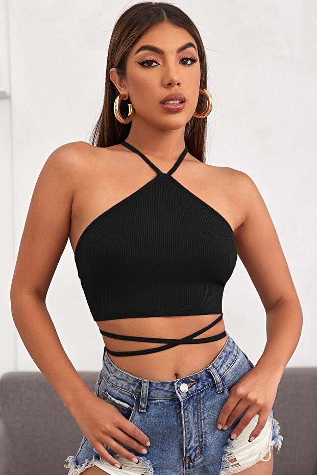 Kadın Siyah Sırtı Açık Boyundan Çapraz Bağlamalı Crop Top Bluz - 4