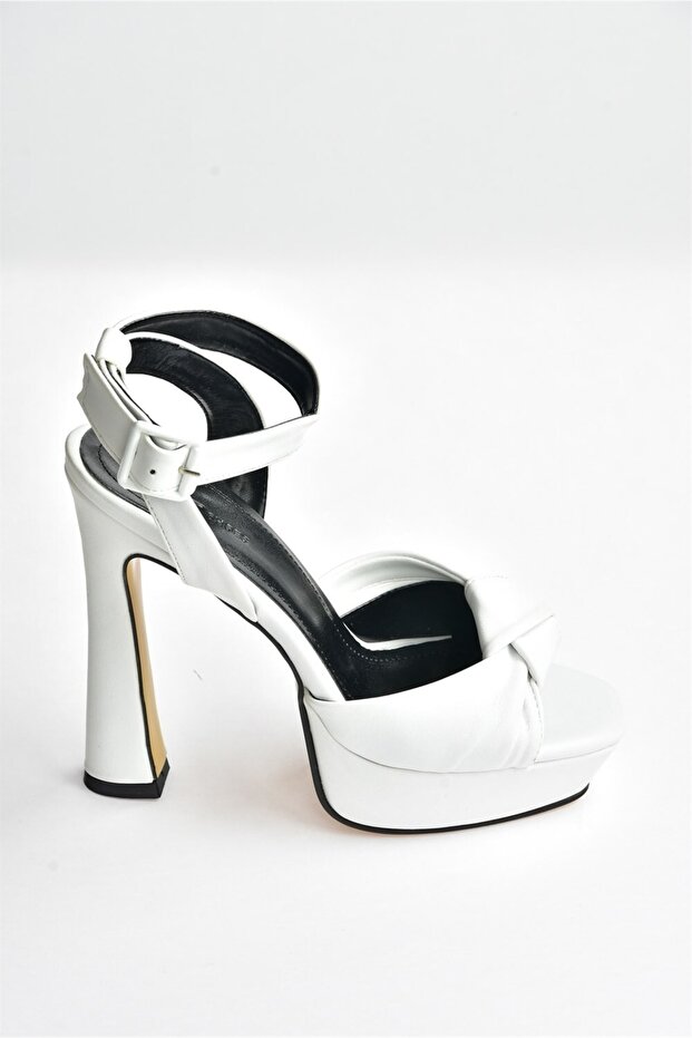 Dámské bílé tlusté boty na podpatku Plaform K404080209 - 5