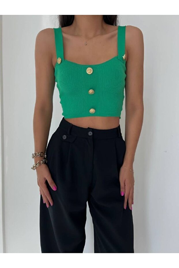 Qustyle Women's Front Button Detailed Thick Strap Crop Knitwear Green