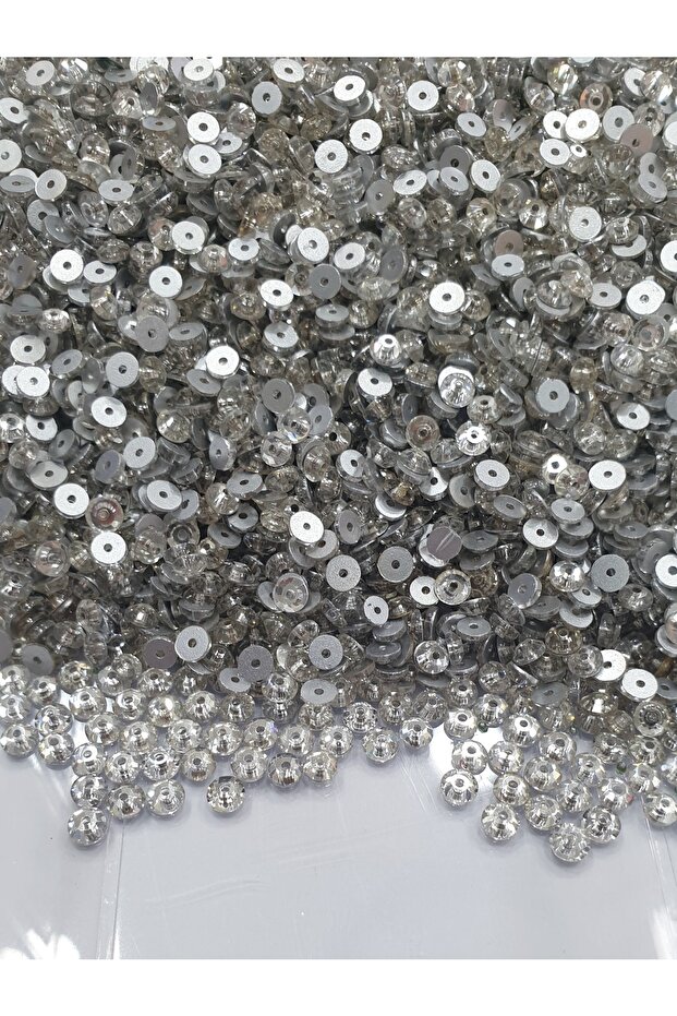 Planted Crystal Stamp - 4mm (50 GR - 1500 AD)