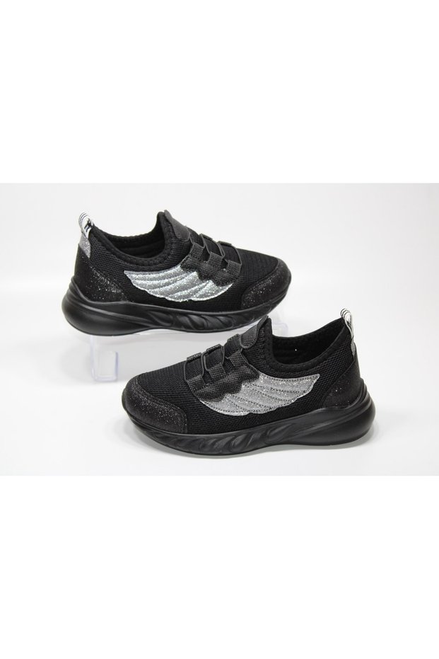Orthopedic Light Sole Laceless Easy to Wear Girl's Comfortable Aqua Sports Shoes