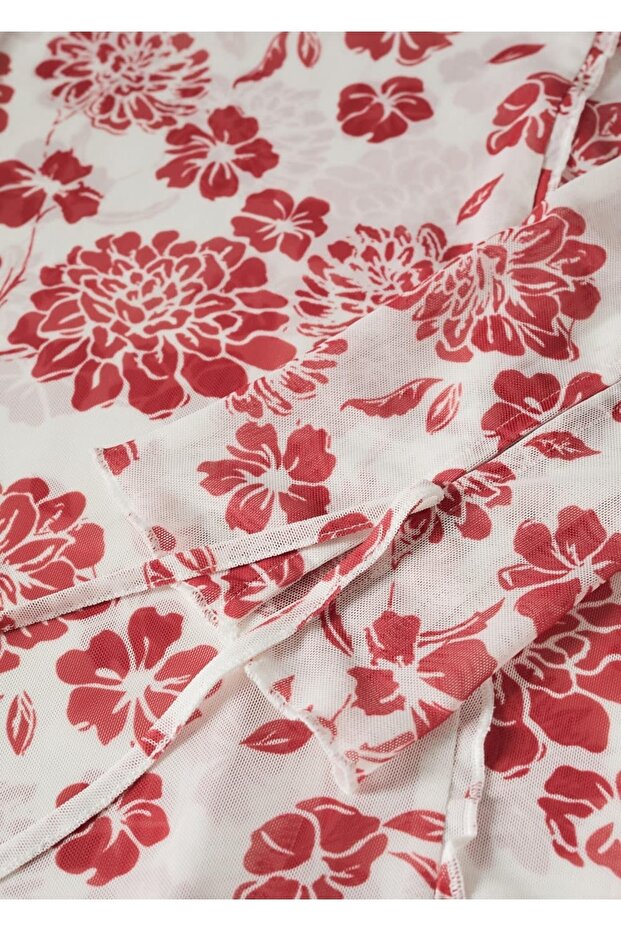 Çiçek Desenli Tişört - 6