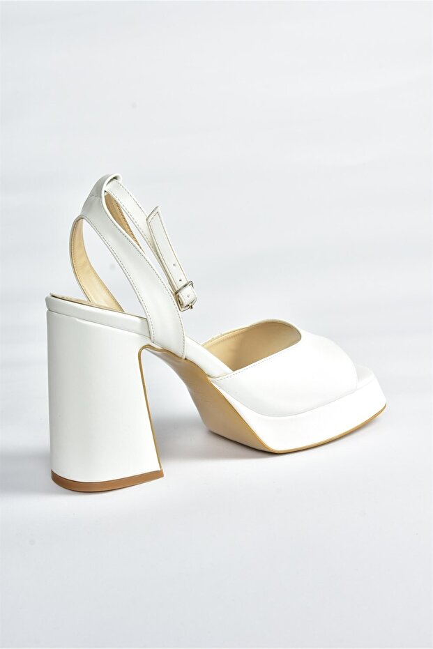 Fehér vastag, platós sarkú női cipő M570345609 - 6
