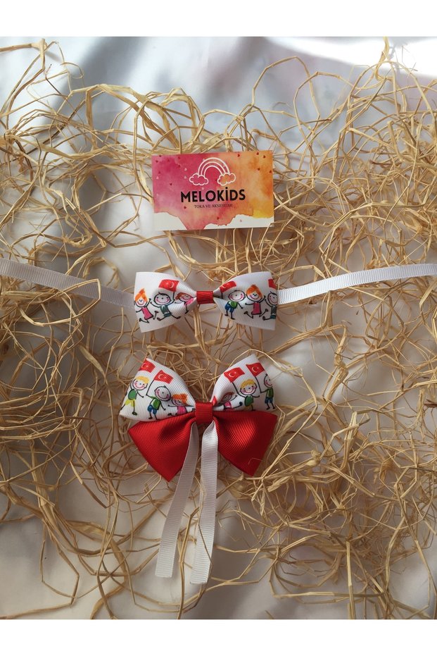 April 23 Children's Turkish Flag 1 Boys' Bow Tie, 1 Girls' Clip Buckle Set