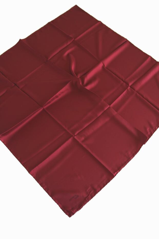 Women's Burgundy Twill Solid Color Scarf