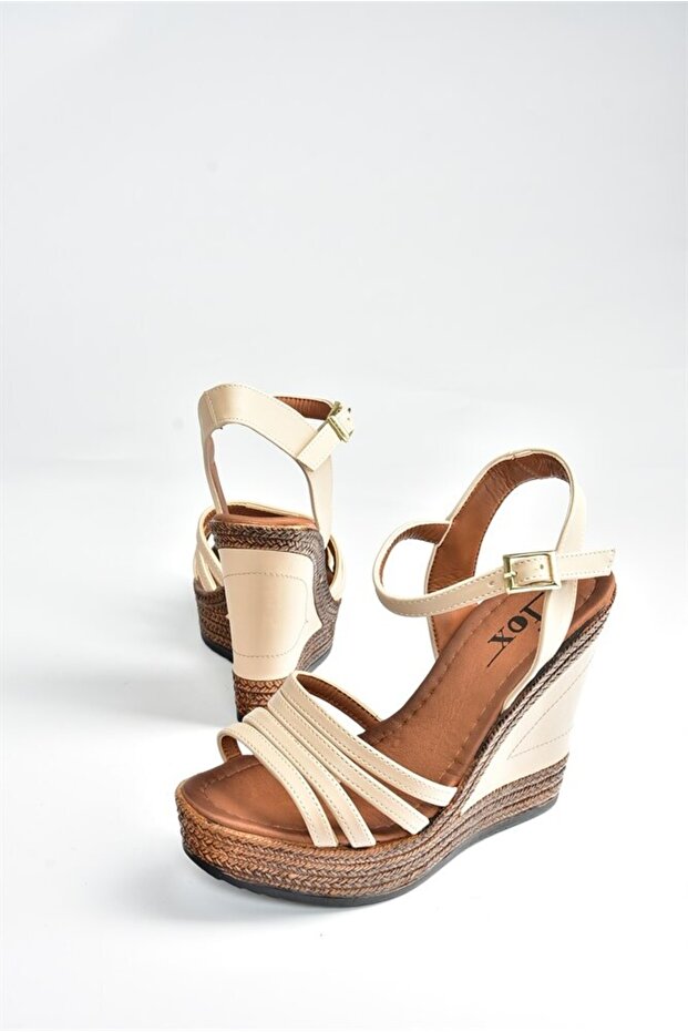 Dámské kožené boty na vysokém podpatku - 6