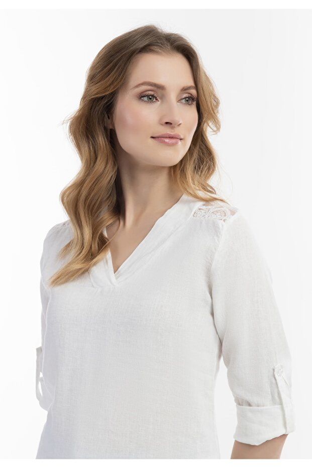 Blusenshirt mit Spitze - 3