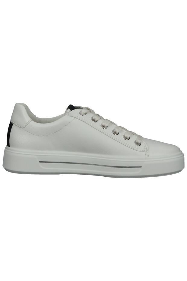 adidași - 3