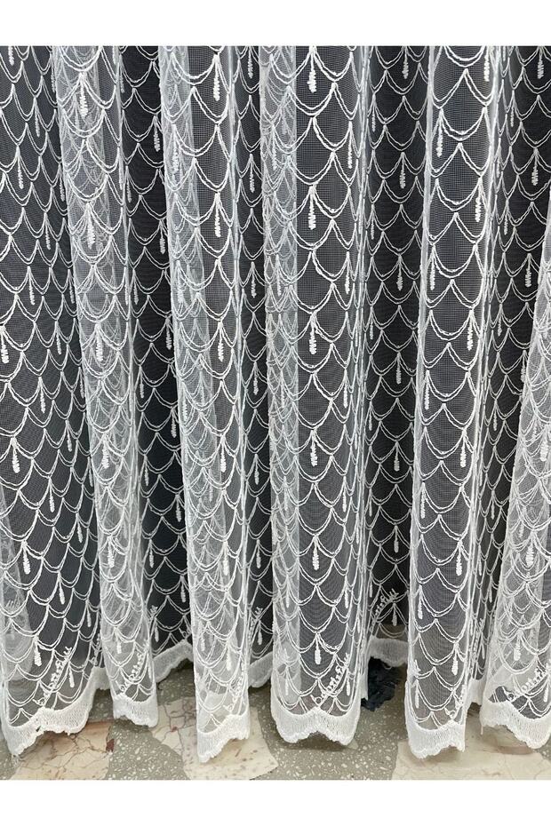 ستارة تول منقوشة بالتنقيط (بدون طيات) - 1