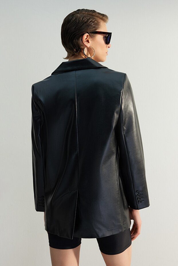 Siyah Dokuma Oversize Suni Deri Blazer Ceket TWOSS23BC00049 - 6