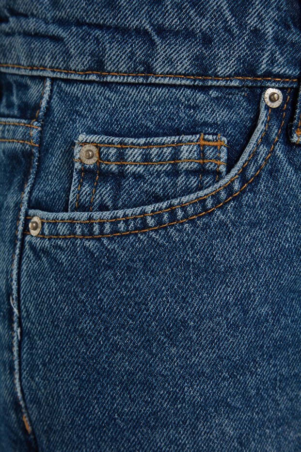 Ciemnoniebieskie, wysokie, jeansowe, chłopięce spodenki miejskie TWOSS23SR00199 - 8