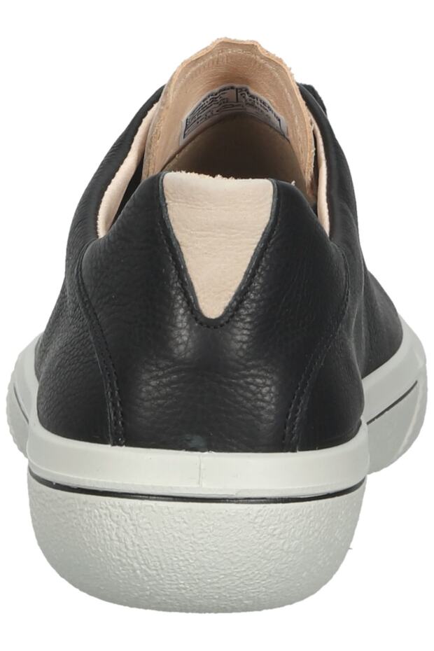 Παπουτσιών - 5