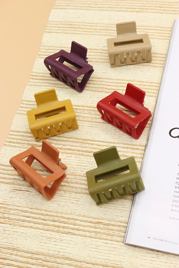 مشبك مزلاج مربع متوسط الحجم - 1