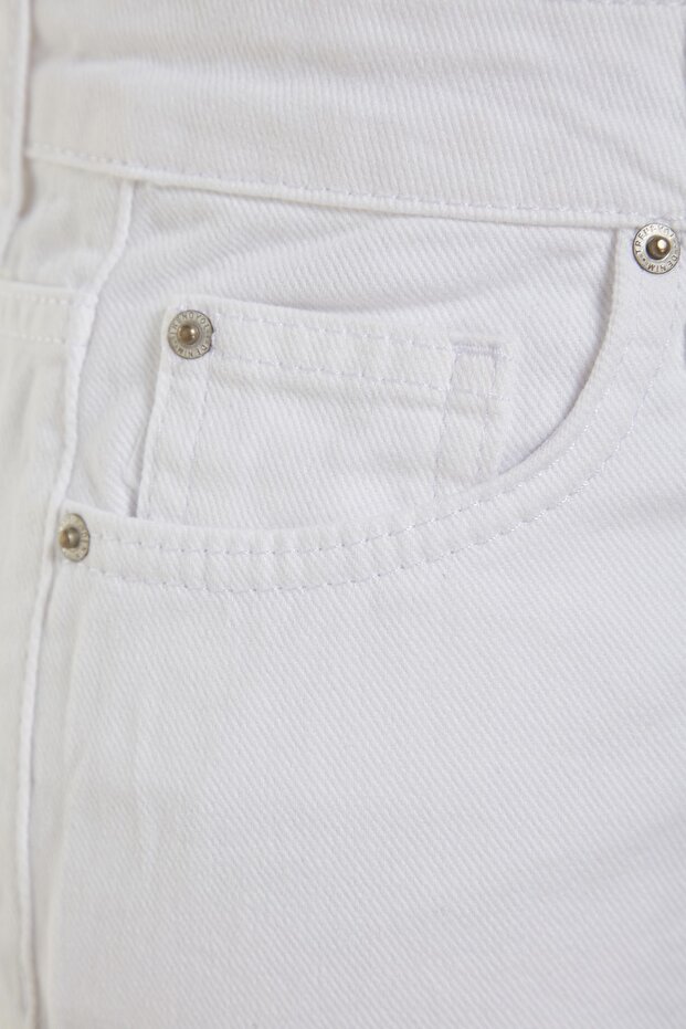 Beyaz Yüksek Bel Mini Denim Şort TWOSS23SR00155 - 12
