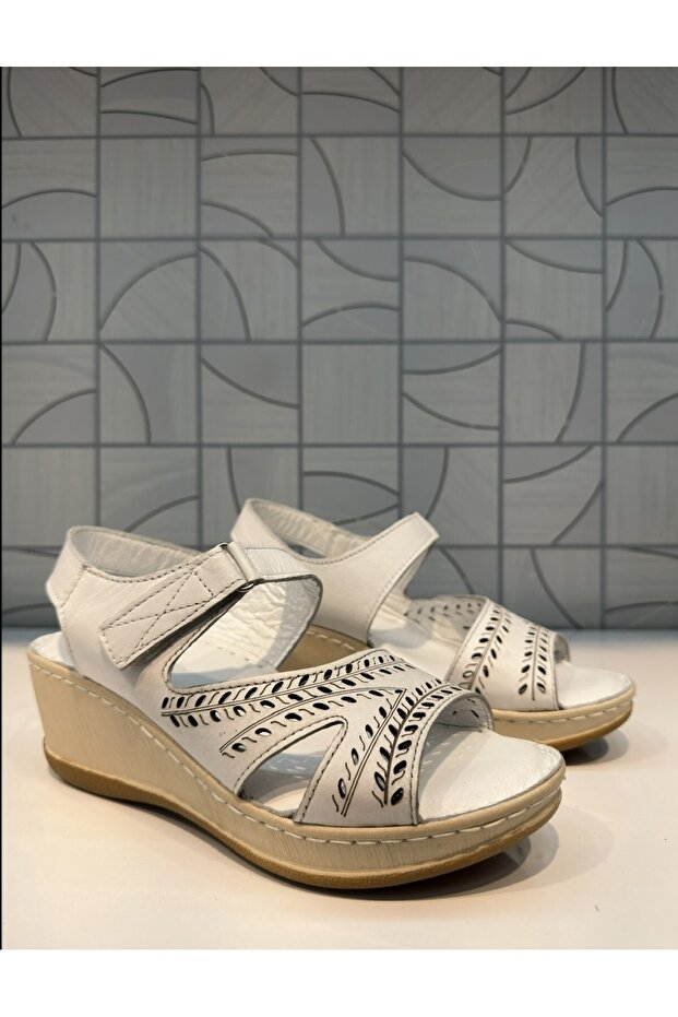 Castle Black 22322 Women's White Wedge Heel Genuine Leather Comfortable Daily Sandals