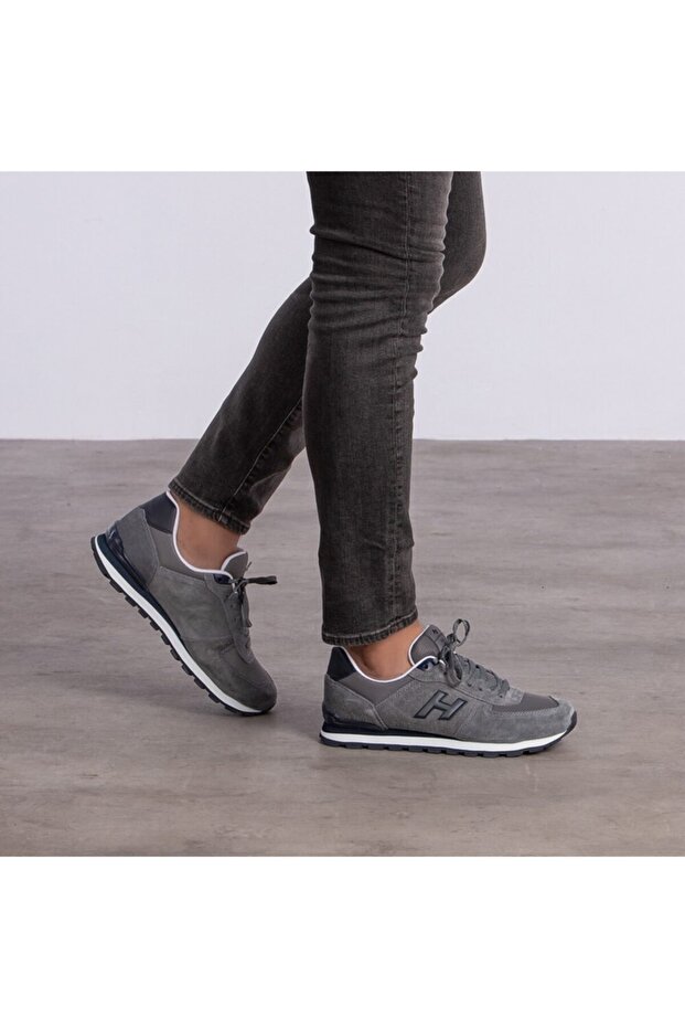 Gray Genuine Leather Men's Casual Sports Shoes Sneaker
