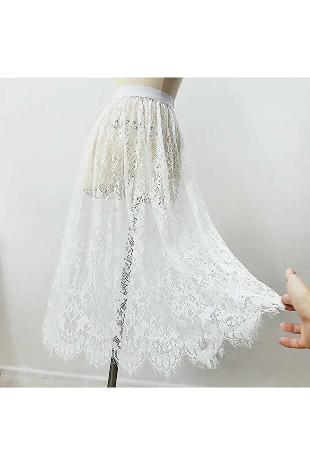 Romeo Lace Skirt