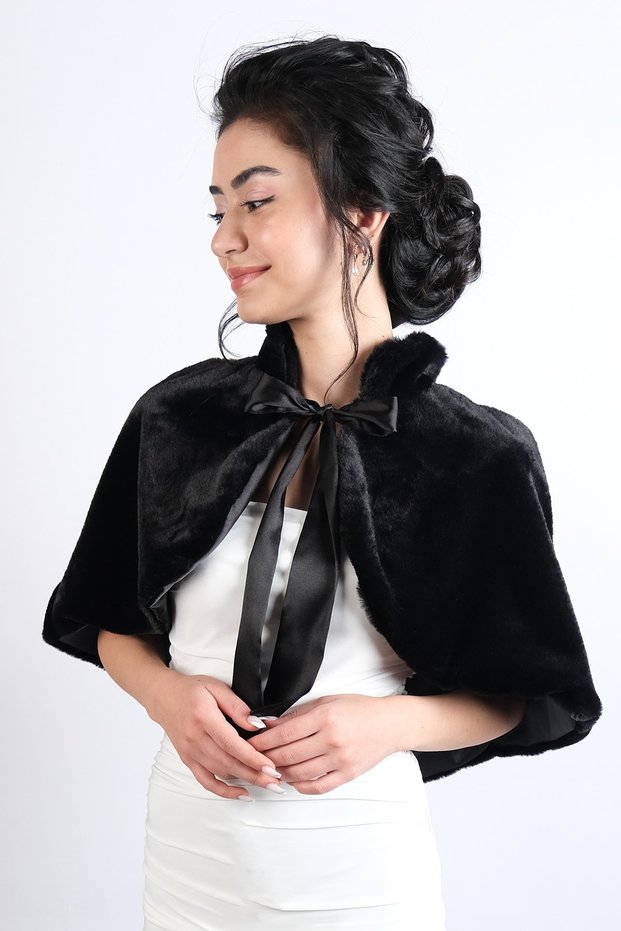 Soft Bridal Bolero Fur with Black Ribbon Brooch