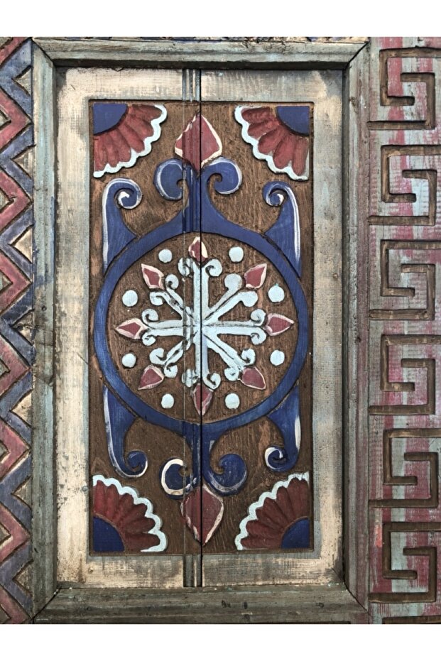 Işlemeli Kapı - 1