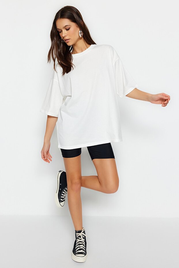 Ecru 100 % dicke Baumwolle, Oversize/Schnitt in weiter Passform, gestricktes T-Shirt mit Rundhalsausschnitt TWOSS23TS00040 - 1