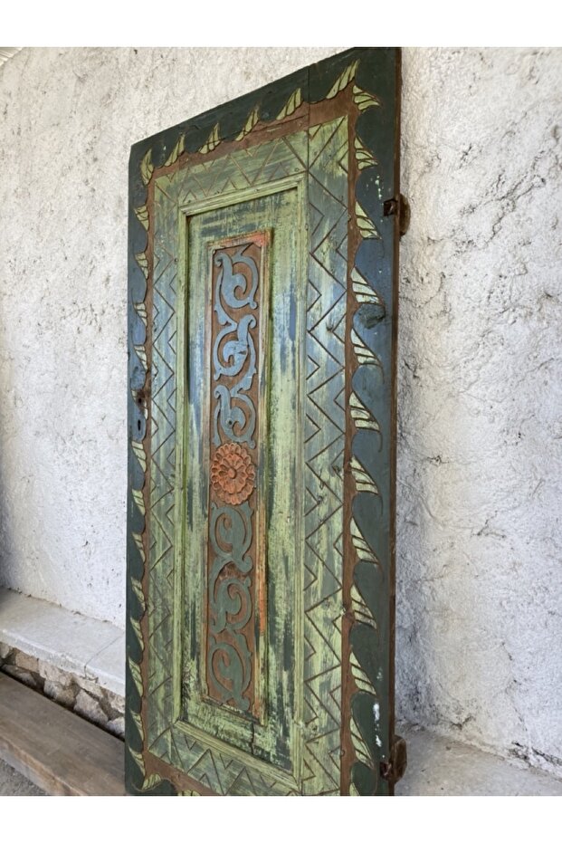Işlemeli Kapı - 1