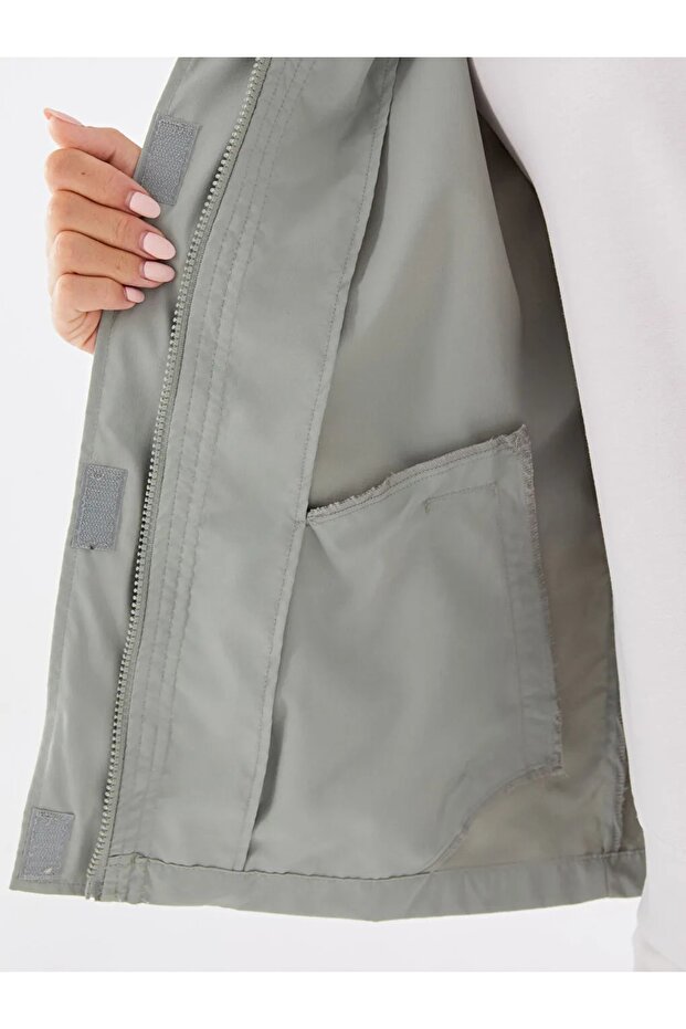 Damen-Regenmantel aus wasserabweisendem Stoff mit Kapuze - 5
