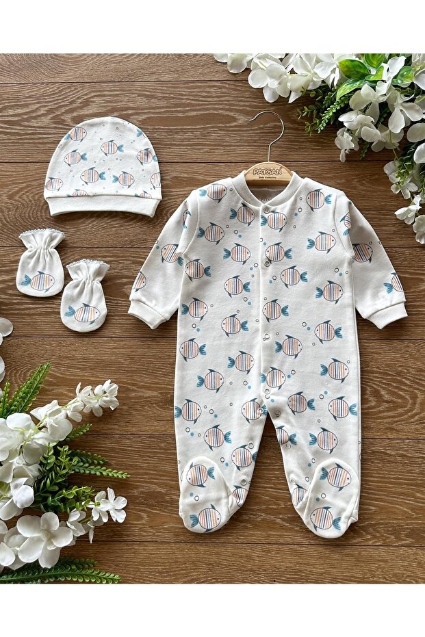 Organic Cotton 3-Piece Newborn Set with Gloves and Hat and Booties Baby Rompers Set Fish