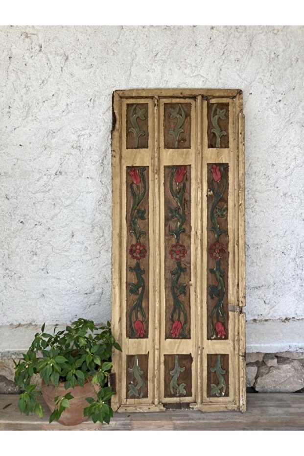 Işlemeli Kapı - 1