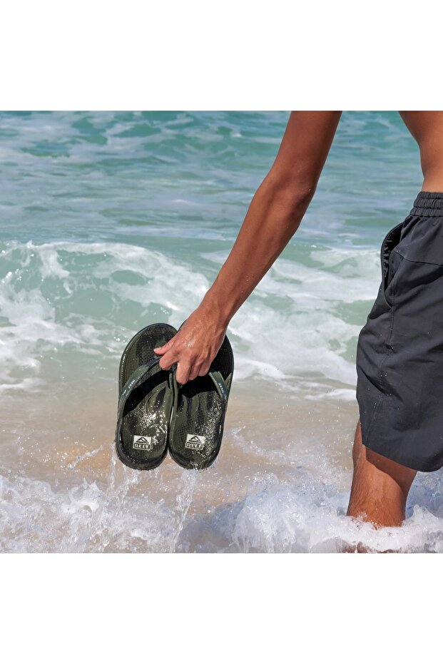 Men's Flip Flops - 5