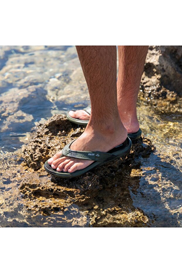 Men's Flip Flops - 6